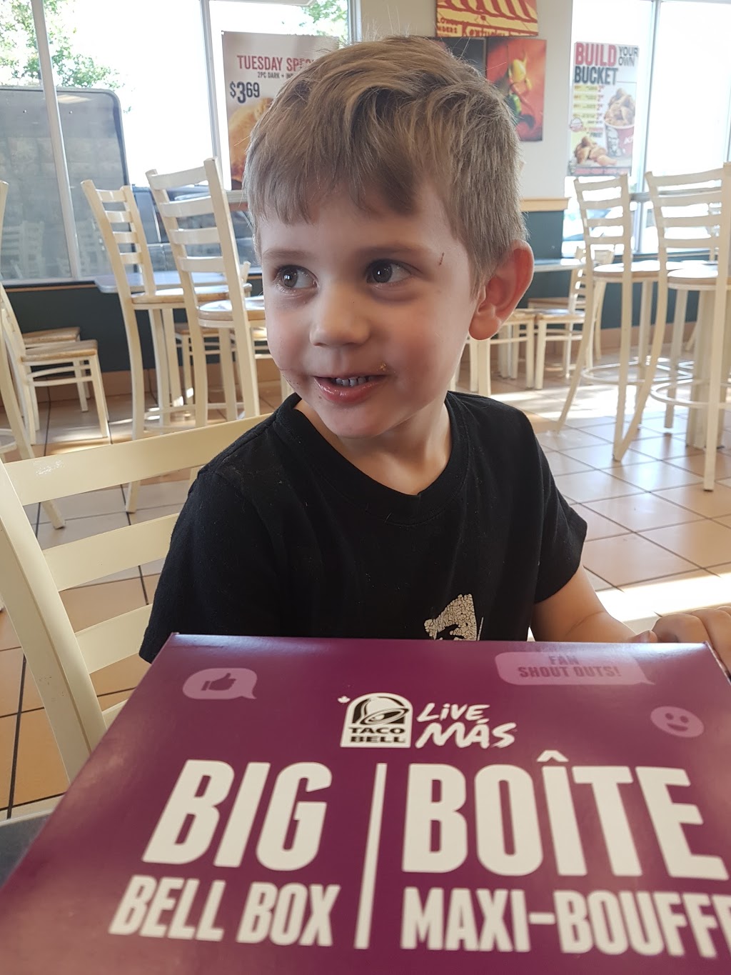Taco Bell | 3651 Portage Ave, Winnipeg, MB R3K 0Z8, Canada | Phone: (204) 987-8229