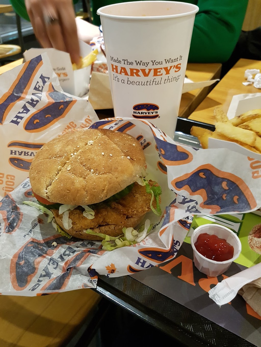 Harveys | 1121 Avenue Gilles Villeneuve, Berthierville, QC J0K 1A0, Canada | Phone: (450) 836-0006