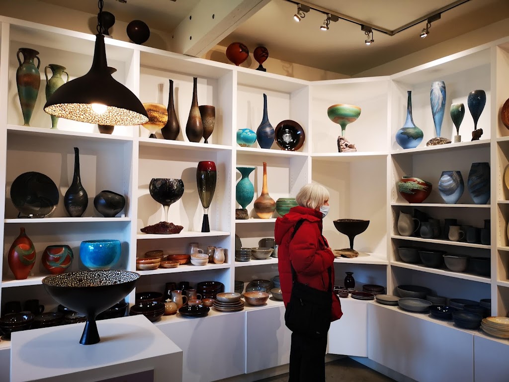 Mary Fox Pottery | 321 3 Ave, Ladysmith, BC V9G 1A1, Canada | Phone: (250) 245-3778