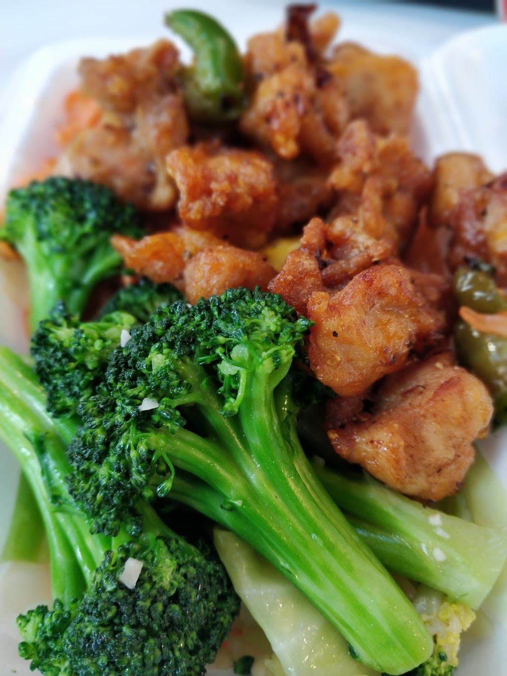 California Thai | 0B3, 5000 Canoe Pass Way, Delta, BC V4M 4G8, Canada | Phone: (604) 383-0088