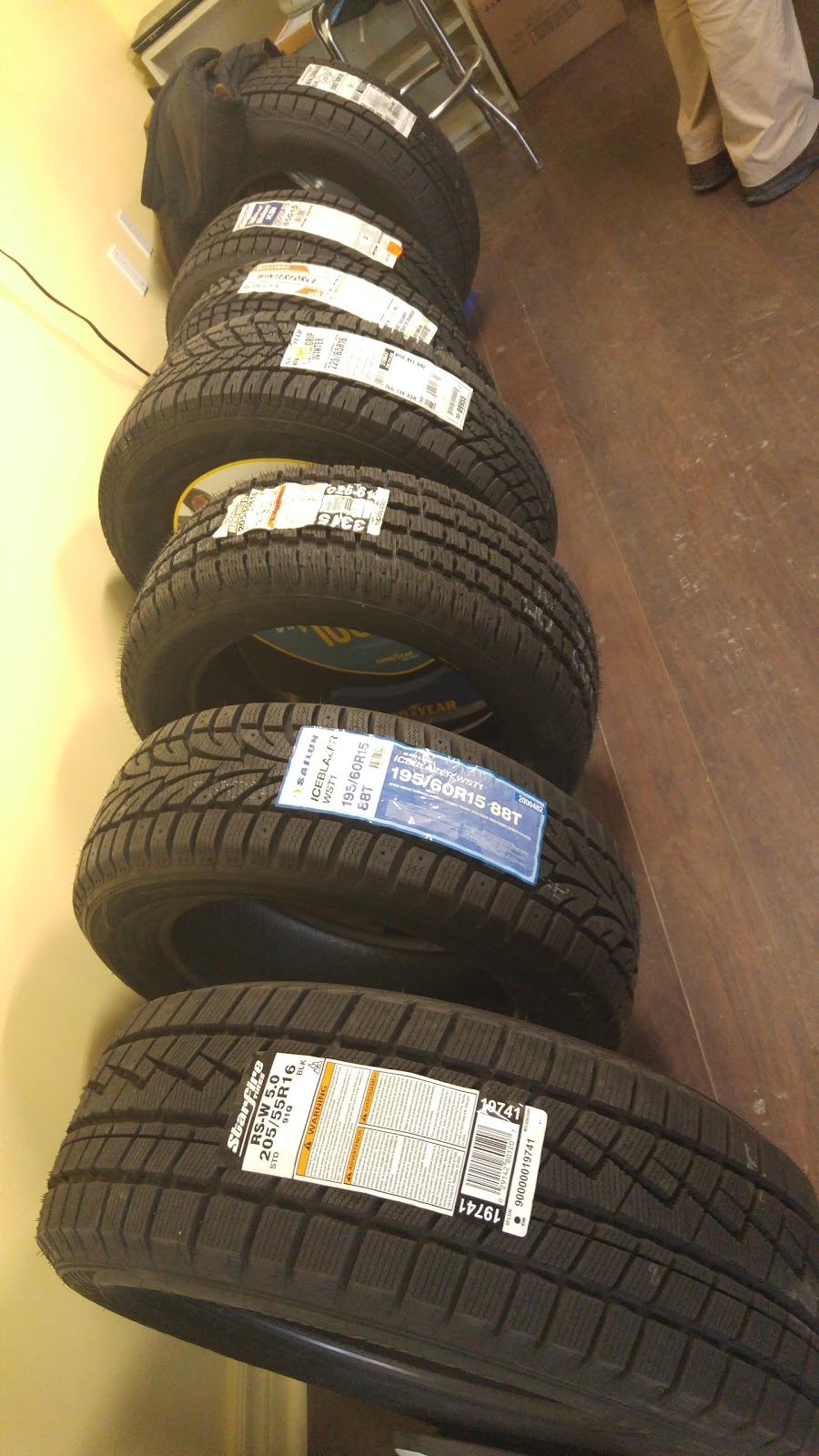 J.M. Automotive | 246 S Gower Dr, Kemptville, ON K0G 1J0, Canada | Phone: (613) 258-2984