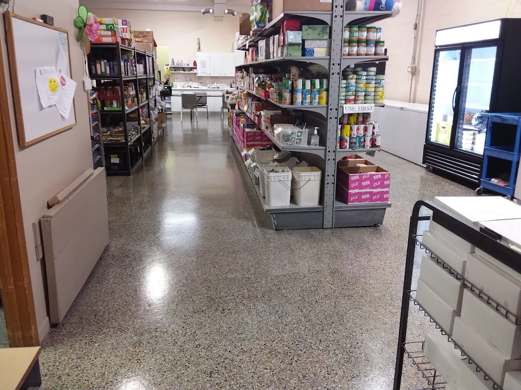 Helping Hand Food Bank | 131 Rolph St, Tillsonburg, ON N4G 3Y8, Canada | Phone: (519) 688-3434