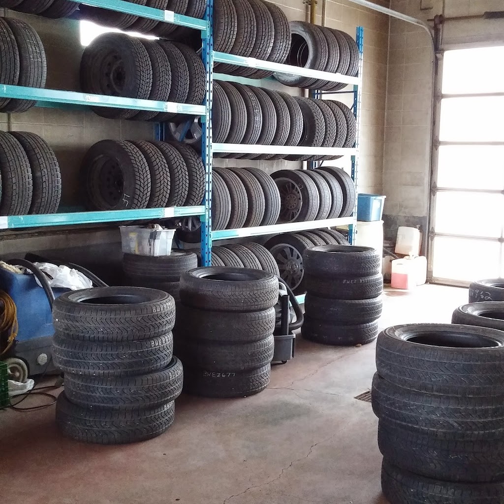 Guilbault Automotive | 7 Carbrooke St, Kanata, ON K2L 1B1, Canada | Phone: (613) 836-2732