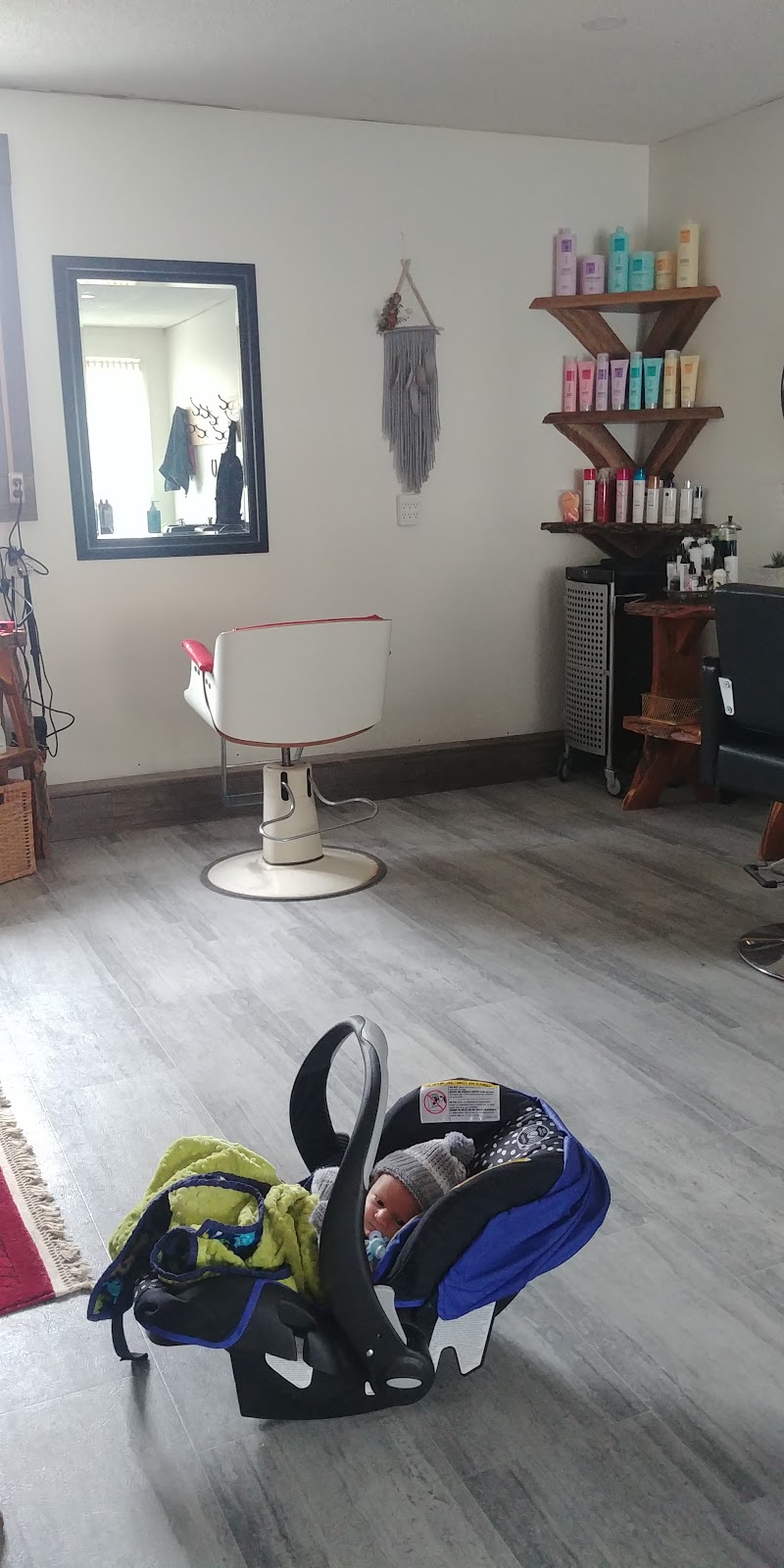 Bayfield Beauty Shop | 20 Catherine St, Bayfield, ON N0M 1G0, Canada | Phone: (519) 565-5800