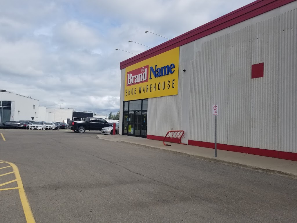 Brand Name Shoe Warehouse | 10 YMCA Dr, St. Catharines, ON L2N 7R6, Canada | Phone: (905) 646-0756