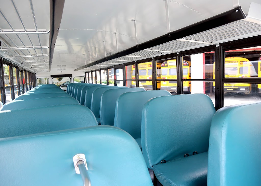 Compagnie de Transport Maskoutaine Inc (La) | 1005 Rue Bernard, Saint-Hyacinthe, QC J2T 1E2, Canada | Phone: (450) 774-4411