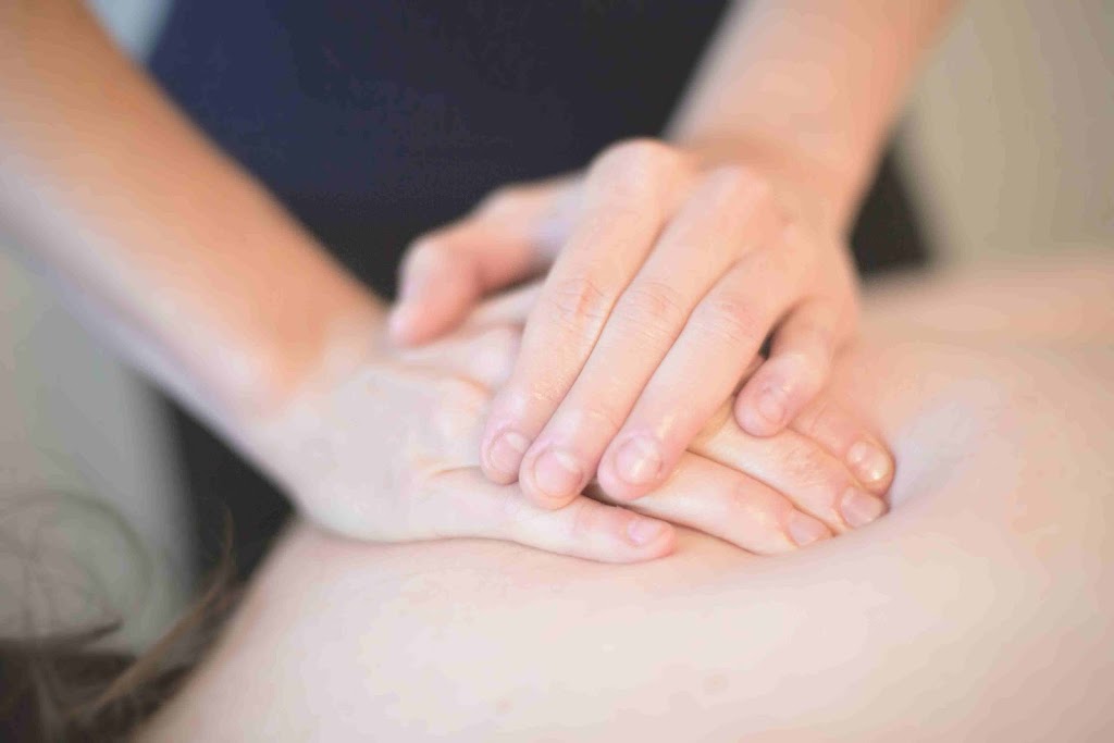 Still Waters Registered Massage Therapy | 318A Duncan Ave, Courtenay, BC V9N 2M5, Canada | Phone: (250) 858-2638
