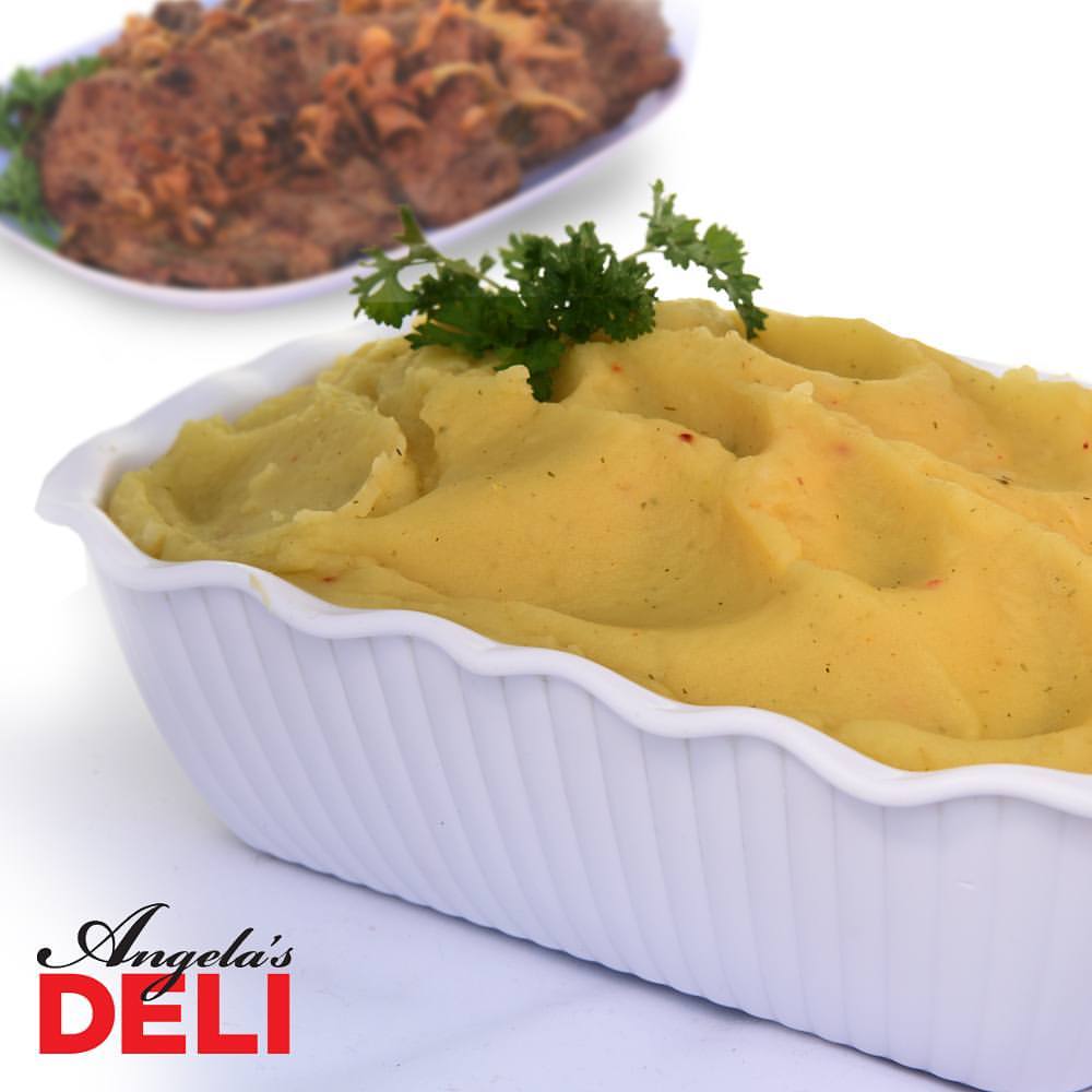 Angelas Deli | 1470 Centre St, Thornhill, ON L4J 3N1, Canada | Phone: (905) 482-0165