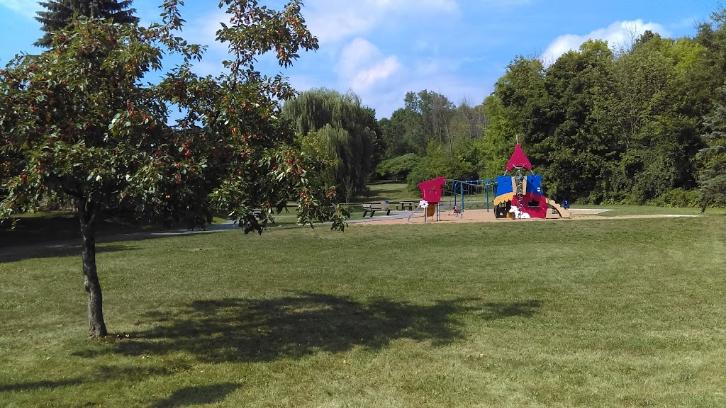 Brignoles Park | Rue de Brignoles, Gatineau, QC J8T 8H6, Canada | Phone: (866) 299-2002