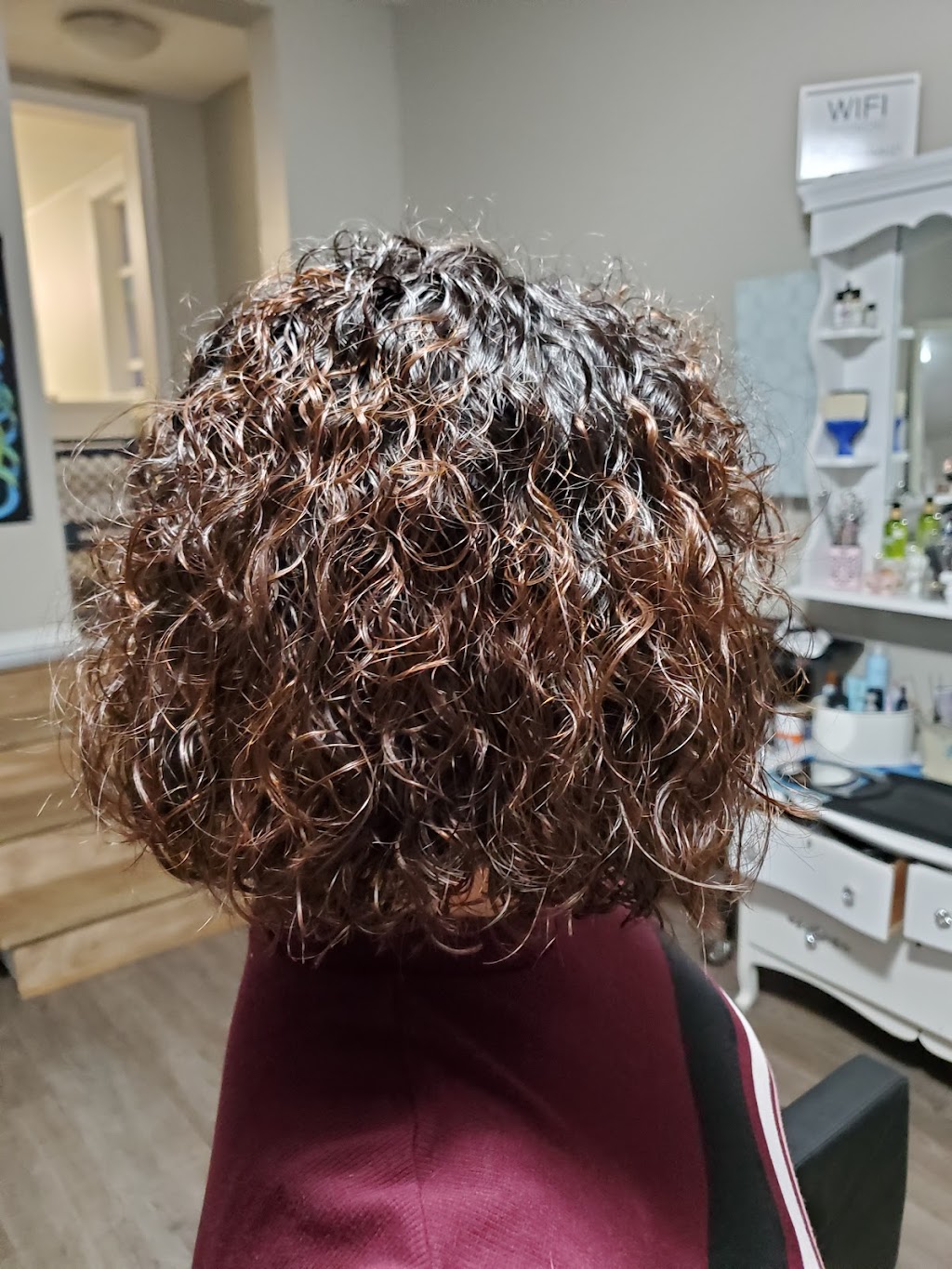 Lainys Locks and Lashes | 210 Main St NE, Altona, MB R0G 0B0, Canada | Phone: (204) 214-0304