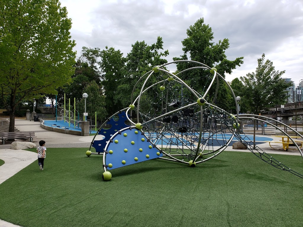 Andy Livingstone Park | 89 Expo Blvd, Vancouver, BC V6B 6N5, Canada | Phone: (236) 833-4841