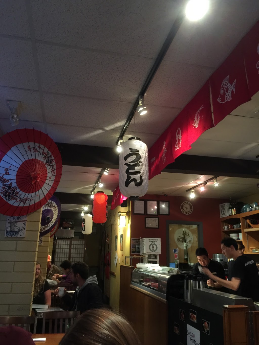 Sushi Matsuri | 239 Menzies St, Victoria, BC V8V 1R9, Canada | Phone: (250) 590-8110