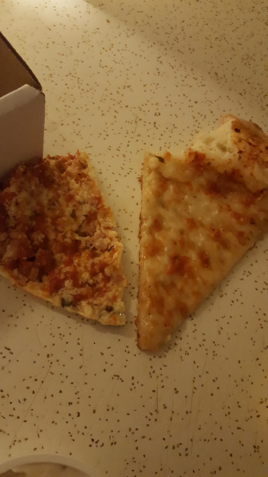 Big General 2 For 1 Pizza | 564 King St E, Kitchener, ON N2G 2M1, Canada | Phone: (519) 578-5111