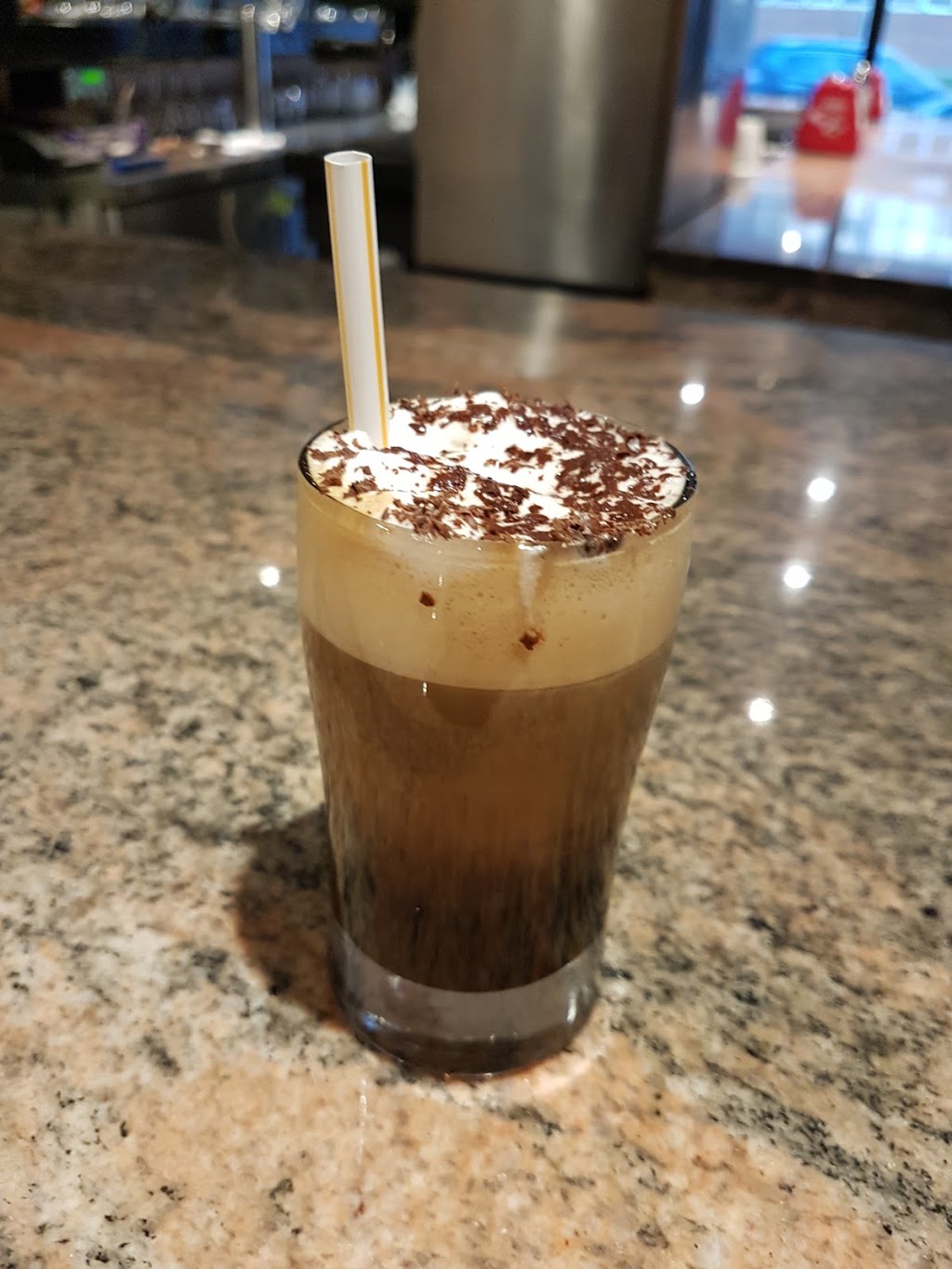 Caffe Bistro La Piazza | 3055 Rue Villeray, Montréal, QC H2A 1E8, Canada | Phone: (514) 727-8844