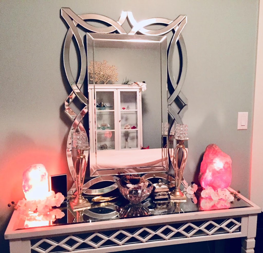 Diamond Dreams Spa - Luxury B&B | 35498 Mahogany Dr, Abbotsford, BC V3G 1C9, Canada | Phone: (604) 791-5212