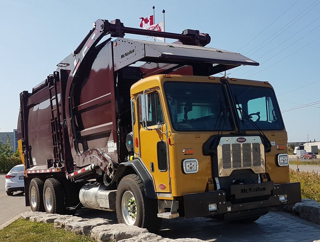 Cervus Equipment Peterbilt | 924 S Service Rd, Stoney Creek, ON L8E 6A2, Canada | Phone: (905) 643-1214