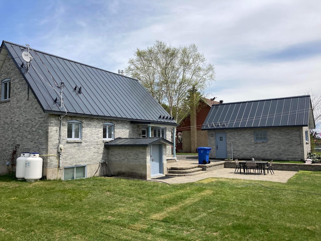 Profilé R.G.P. | 10400 Bd Sainte-Anne, Sainte-Anne-de-Beaupré, QC G0A 3C0, Canada | Phone: (418) 872-3668