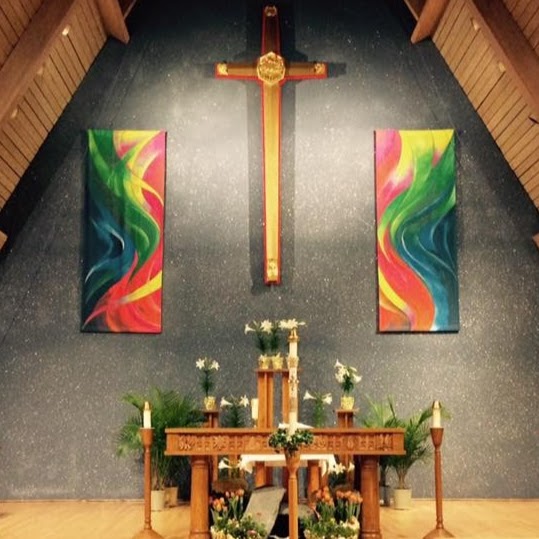 St Hilarys Church | 2055 Hurontario St, Mississauga, ON L5A 2E6, Canada | Phone: (905) 279-2304