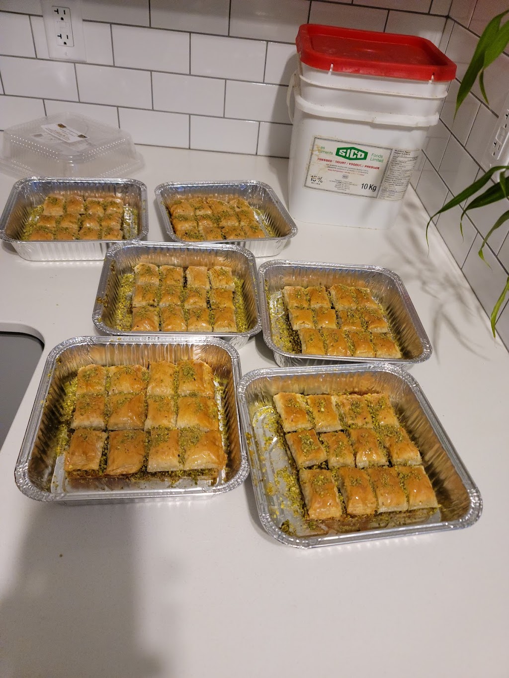 Turkish Baklava Kadayif | 17837 62A St NW, Edmonton, AB T5Y 3Z4, Canada | Phone: (780) 902-1232
