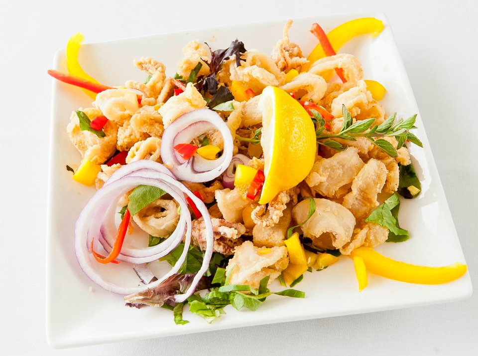 Cusina Mediterranean Bistro | 160 Kortright Rd W #5, Guelph, ON N1G 4W2, Canada | Phone: (519) 265-9441