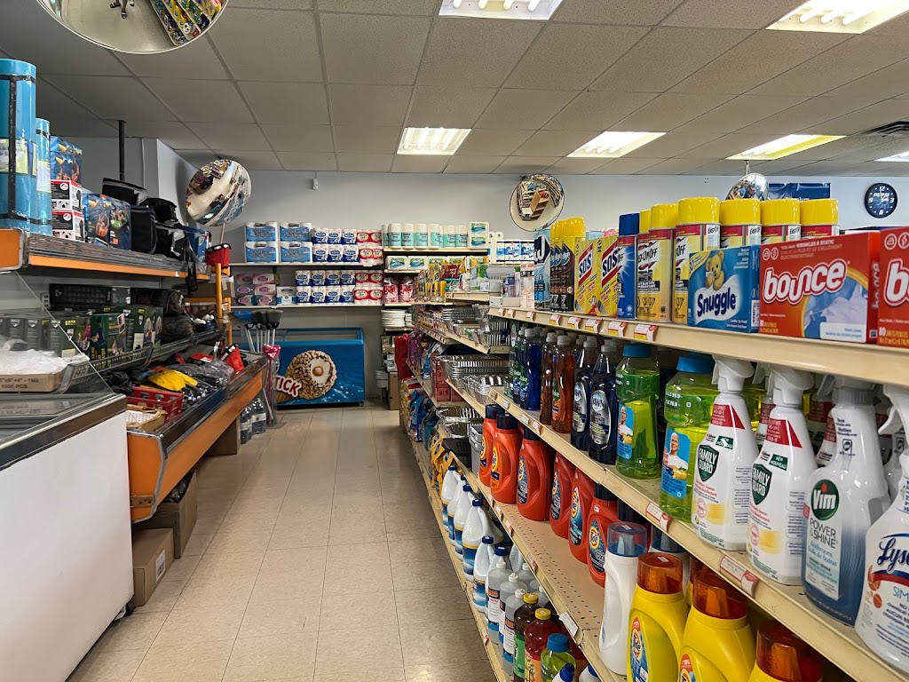 Cultus Lake Superette | 1-4125 Columbia Valley Rd, Cultus Lake, BC V2R 4Y1, Canada | Phone: (604) 858-6410