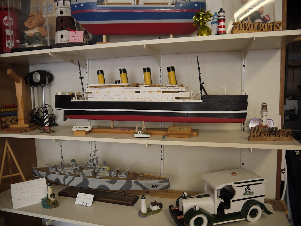 The Woodshop Gifts | 85 Huron St, Ripley, ON N0G 2R0, Canada | Phone: (519) 395-3412