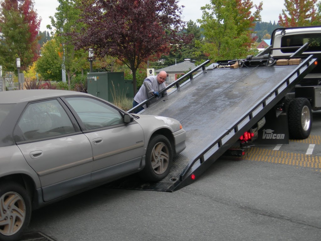 Motor City Mechanics Victoria Auto Repair | 402 Esquimalt Rd Unit C, Victoria, BC V9A 3L1, Canada | Phone: (250) 384-4499