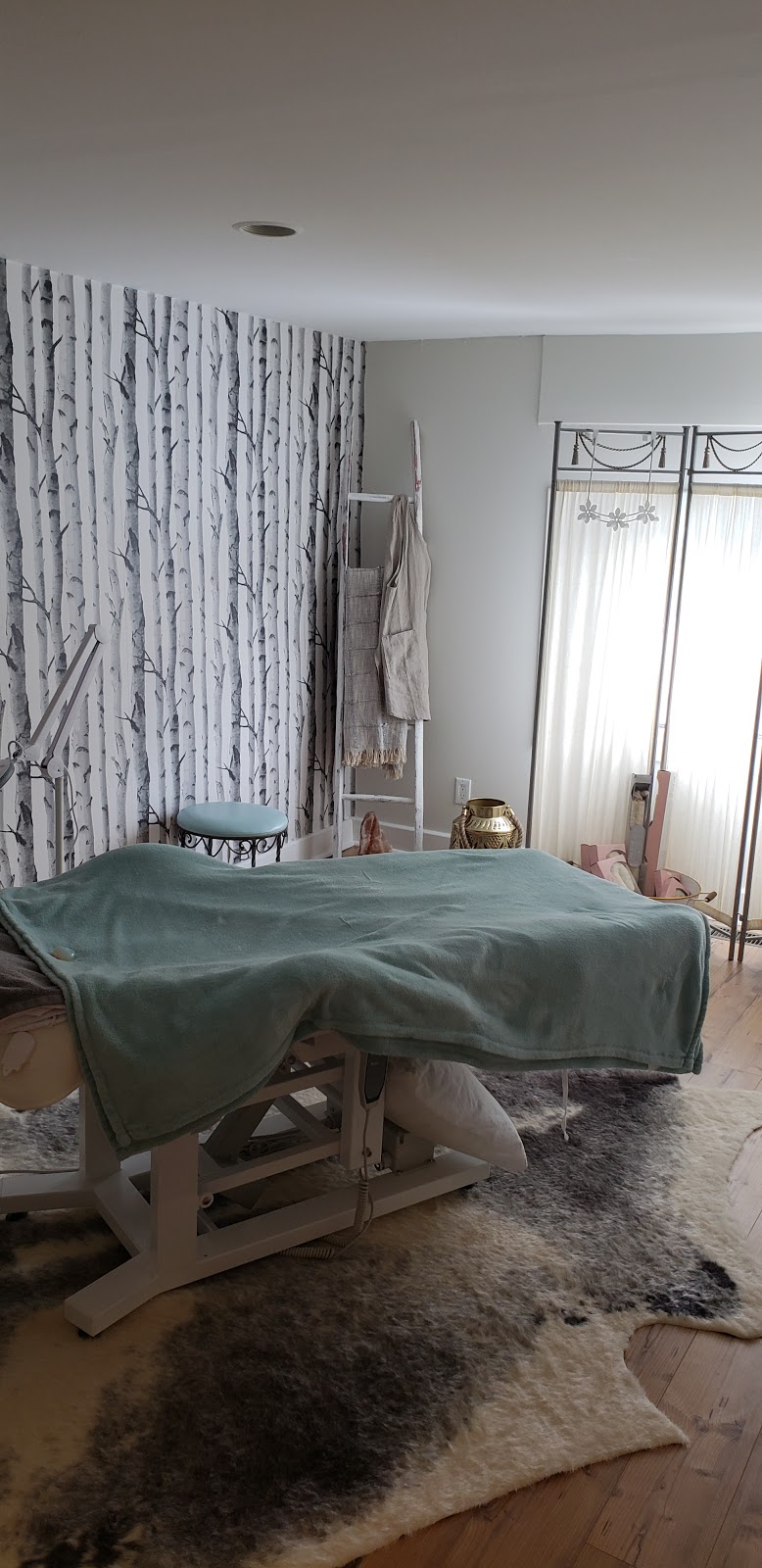 Georgian Glow Aesthetics | 16 Bruce St N unit 6, Thornbury, ON N0H 2P0, Canada | Phone: (416) 931-4652