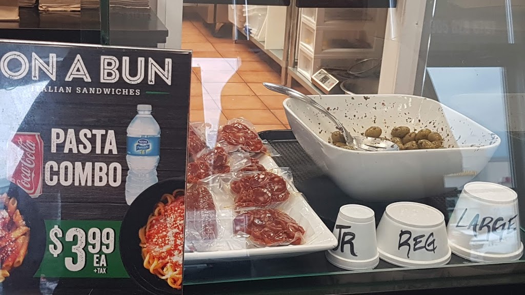 On A Bun | 2911 Eglinton Ave W, Mississauga, ON L5M 6J3, Canada | Phone: (905) 828-8787