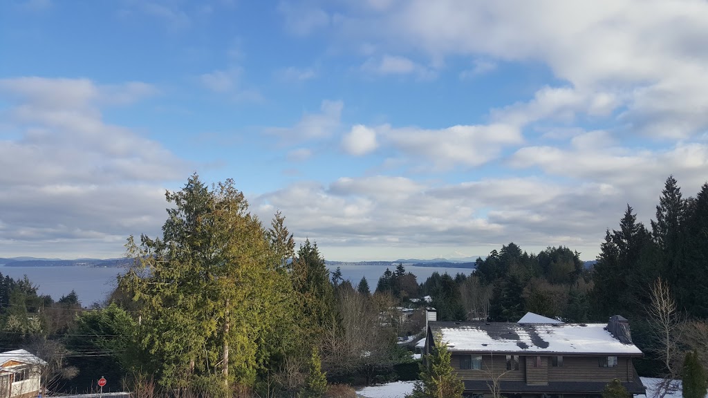 Huckleberry Park | 650 Hunter Pl, Mill Bay, BC V0R 2P0 Hunter Pl, Mill Bay, BC V0R 2P0, Canada | Phone: (250) 746-2500