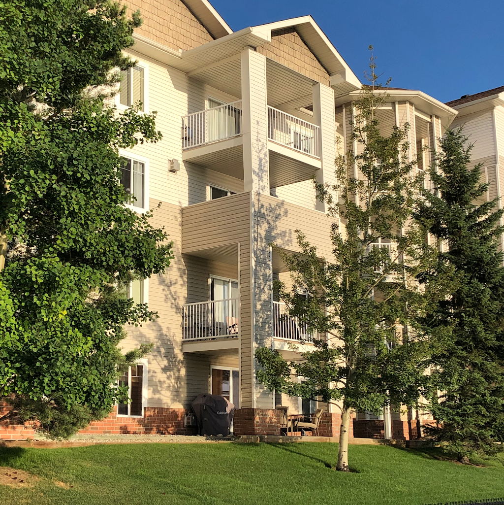 Marilyn Clark Real Estate C21 | 225 Railway St E, Cochrane, AB T4C 2B9, Canada | Phone: (403) 512-6865