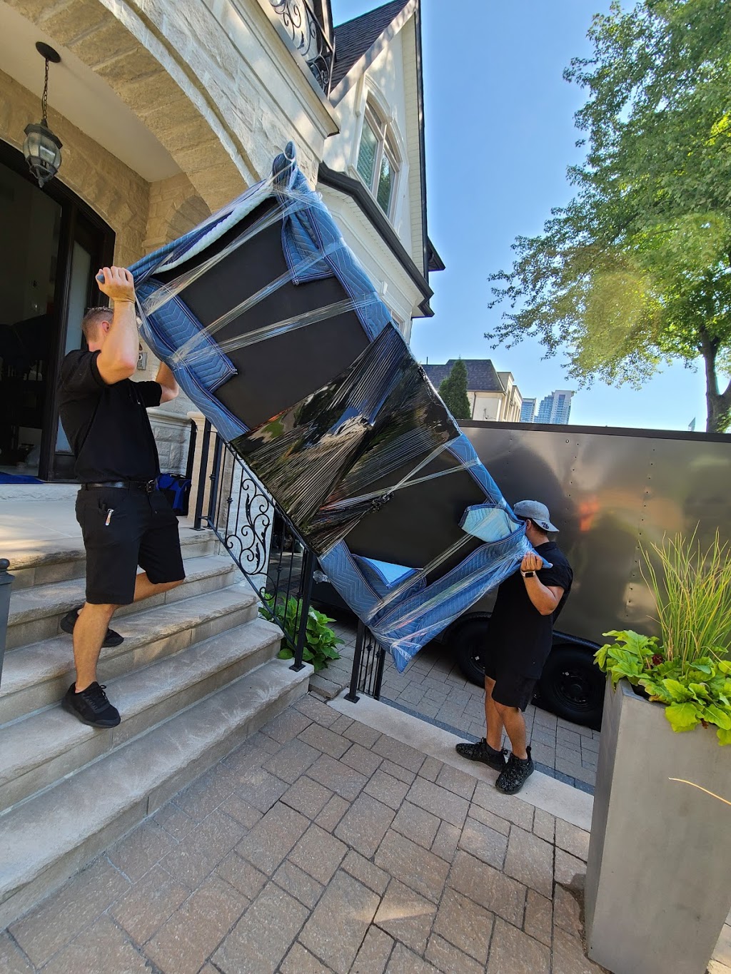 Simply Move | 14 Westbury Ct, Richmond Hill, ON L4S 2L1, Canada | Phone: (647) 403-1605