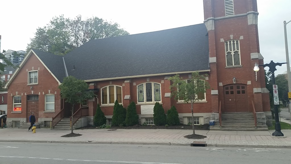 Eglise Evangelique Baptiste dOttawa | 284 King Edward Ave, Ottawa, ON K1N 7M4, Canada | Phone: (613) 789-3202