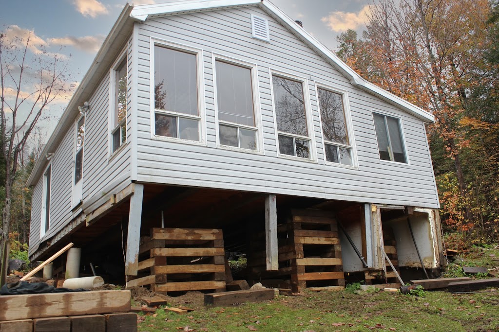 Cottage Rescue | 1017 Laycox Rd, Gravenhurst, ON P1P 1R3, Canada | Phone: (705) 640-0114