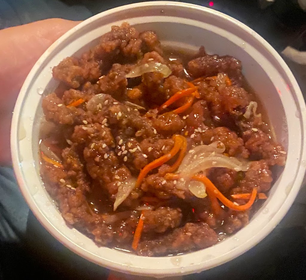 Golden Dragon | 33550 South Fraser Way #2, Abbotsford, BC V2S 5G7, Canada | Phone: (604) 853-3878