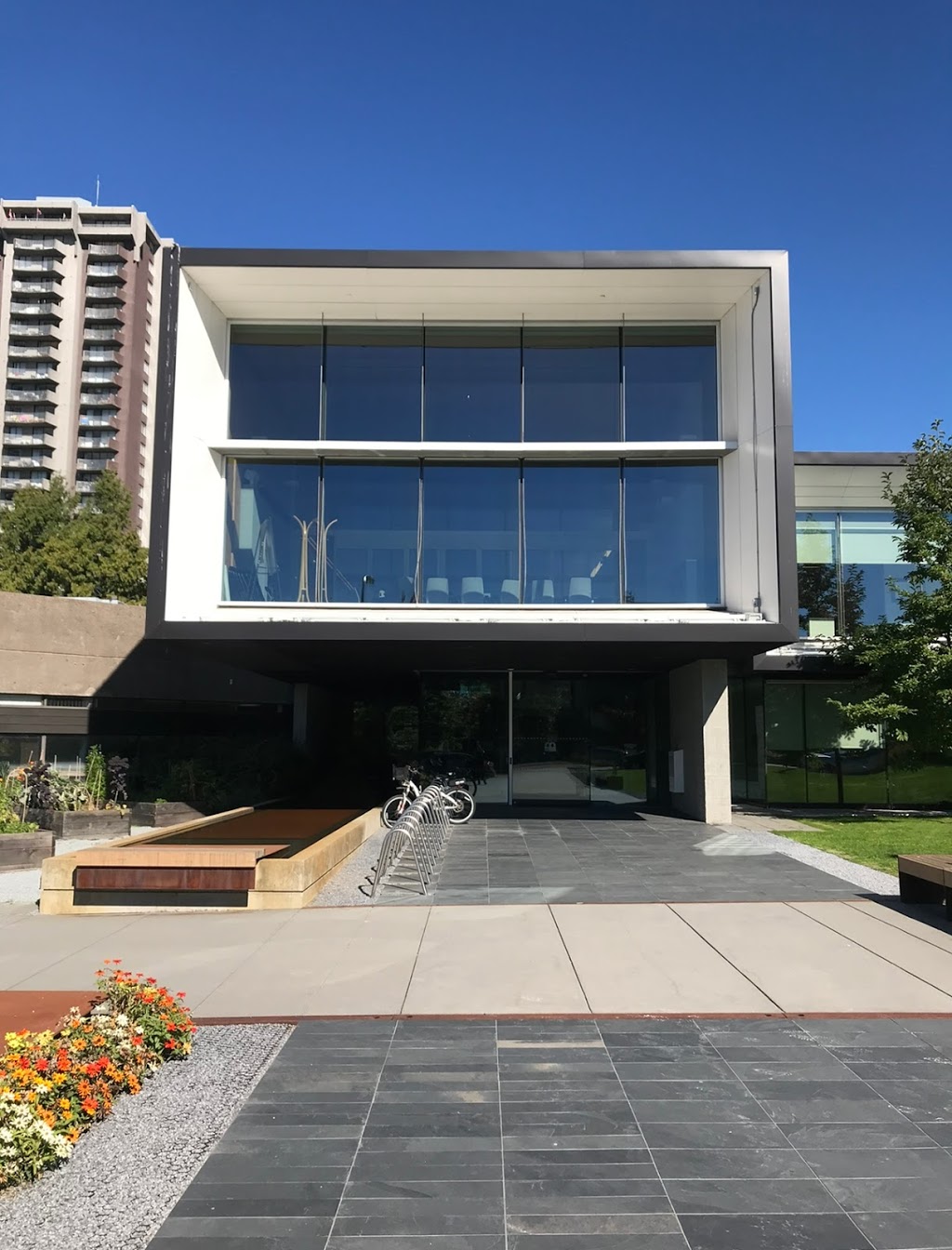 North Vancouver City Hall | 141 West 14th Street, North Vancouver, BC V7M 1H9, Canada | Phone: (604) 985-7761