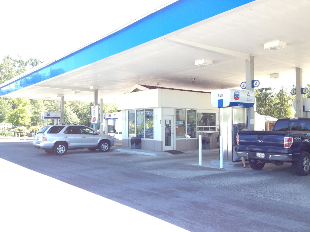 Chevron Point Roberts | 486 Tyee Dr, Point Roberts, WA 98281, USA | Phone: (360) 945-0828