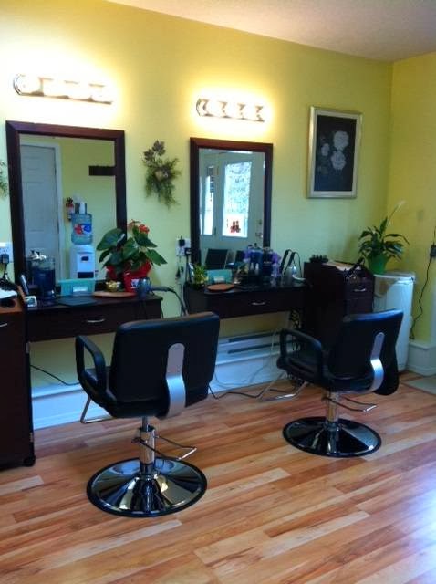 Family Hairstyling | 1985 Haultain St, Victoria, BC V8R 2L6, Canada | Phone: (250) 592-2220