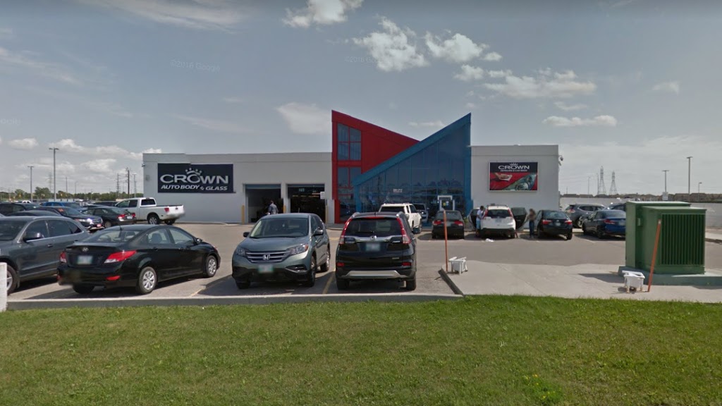 CROWN Auto Body & Glass | 800-1717 Waverley St, Winnipeg, MB R3T 6A9, Canada | Phone: (204) 487-1860