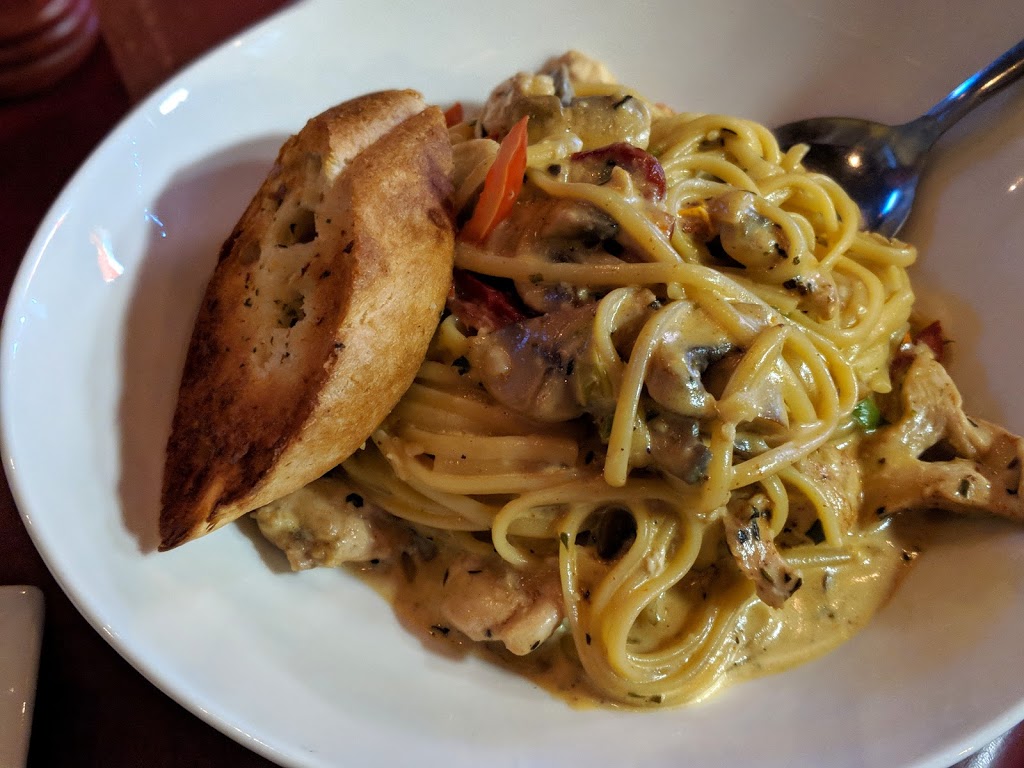 Little Bourbon House | 3655 St Clair Ave E, Scarborough, ON M1M 1T1, Canada | Phone: (416) 536-1806