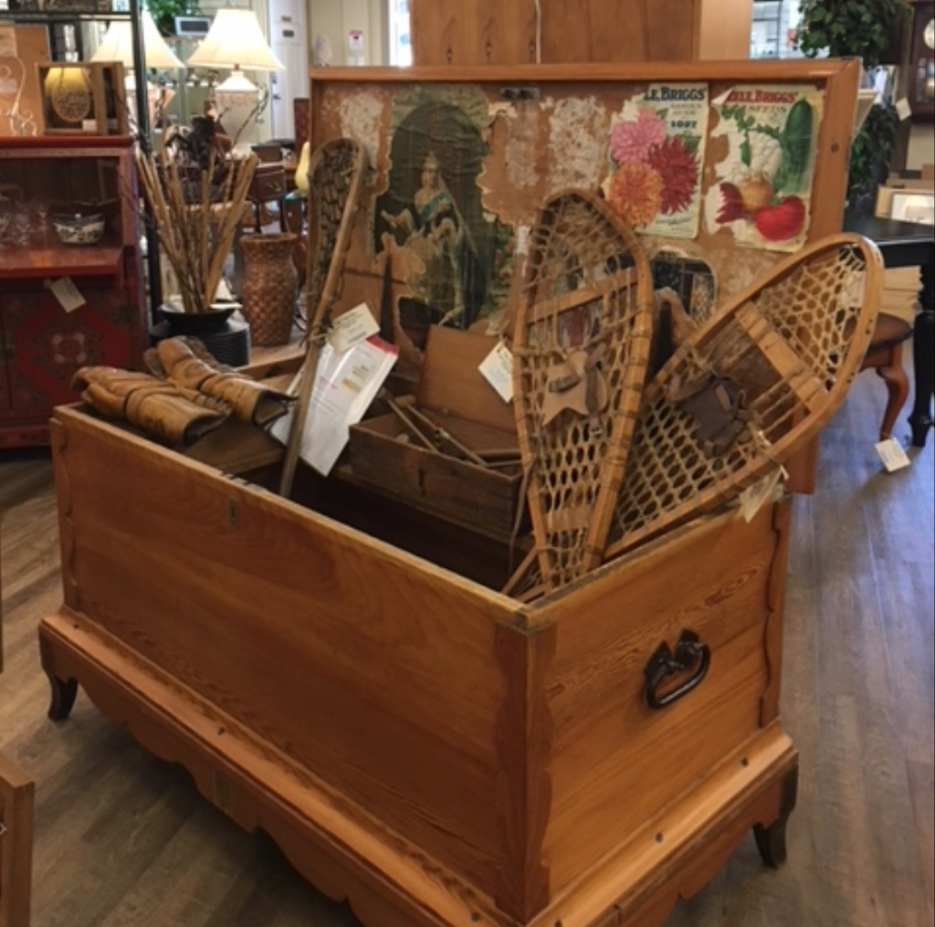 The Old Attic | 7925 E Saanich Rd, Saanichton, BC V8M 1T4, Canada | Phone: (778) 426-1660