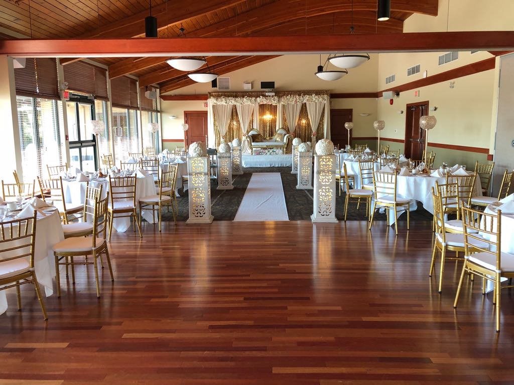 Vancouver Chiavari Chairs | 11691 Oldfield Ave, Richmond, BC V6X 1M3, Canada | Phone: (604) 317-0772