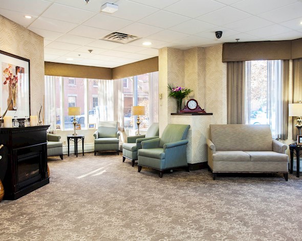 The Edinburgh | 10 Vaughan St, Ottawa, ON K1M 2H6, Canada | Phone: (613) 747-2233