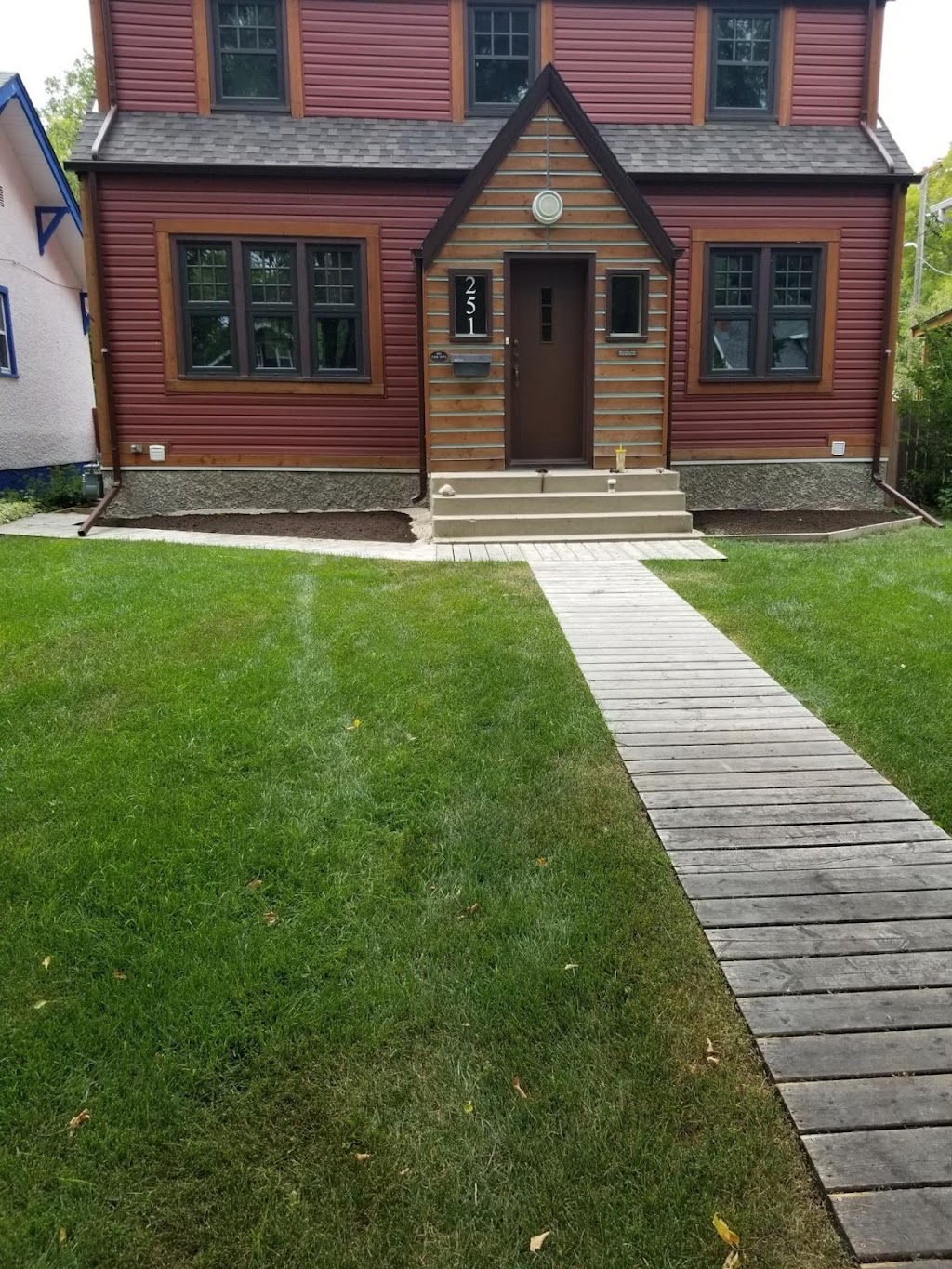 Bloom N Yard | 32 3 St, Starbuck, MB R0G 2P0, Canada | Phone: (204) 792-8645