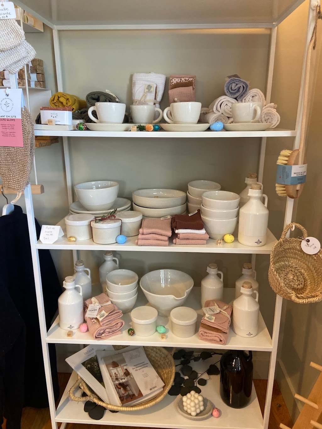 Milvä | 982 Rue Suppère, Mont-Tremblant, QC J8E 3J3, Canada | Phone: (819) 681-9140