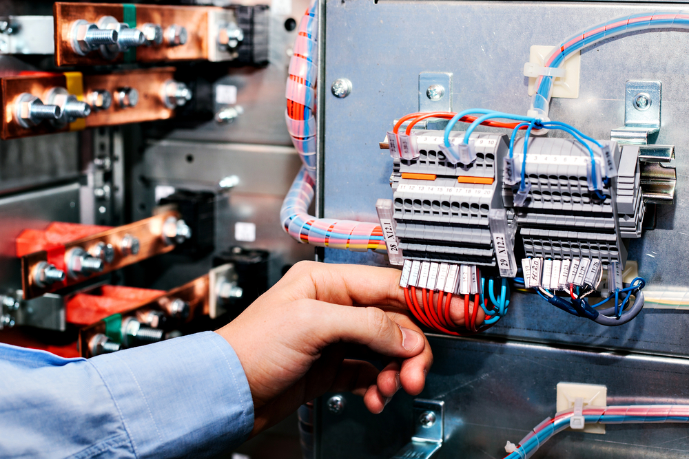 Toronto Wiring | 15 La Rose Ave, Etobicoke, ON M9P 1A7, Canada | Phone: (647) 847-6252