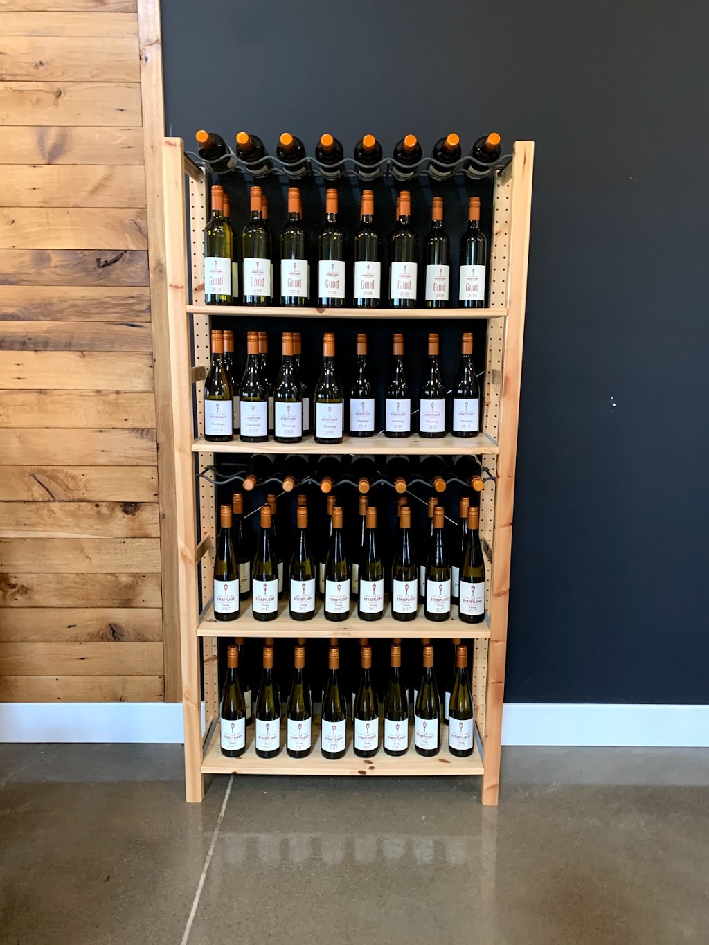 2nd Streetlight Estate Winery | 36594 Huron Rd, Clinton, ON N0M 1L0, Canada | Phone: (519) 612-1266