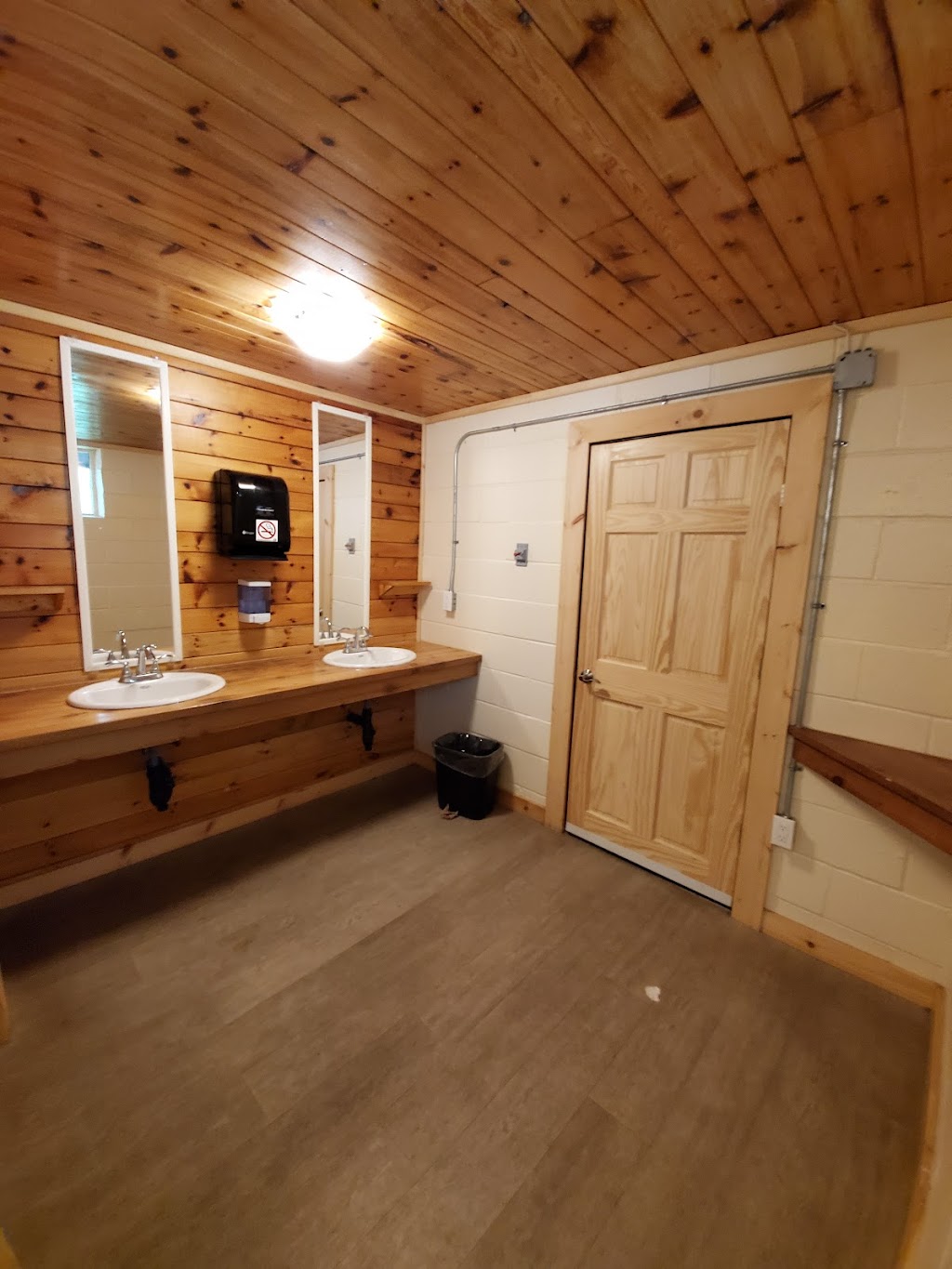 Harmony Acres Campground | 6798 Hwy 6, Tobermory, ON N0H 2R0, Canada | Phone: (226) 777-0373