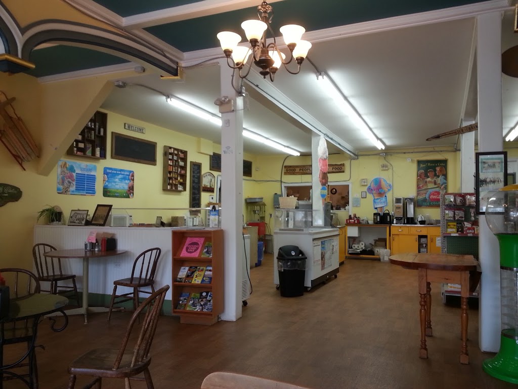 Frieze & Roy General Store | 8787 NS-215, Maitland, NS B0N 1T0, Canada | Phone: (902) 261-2860
