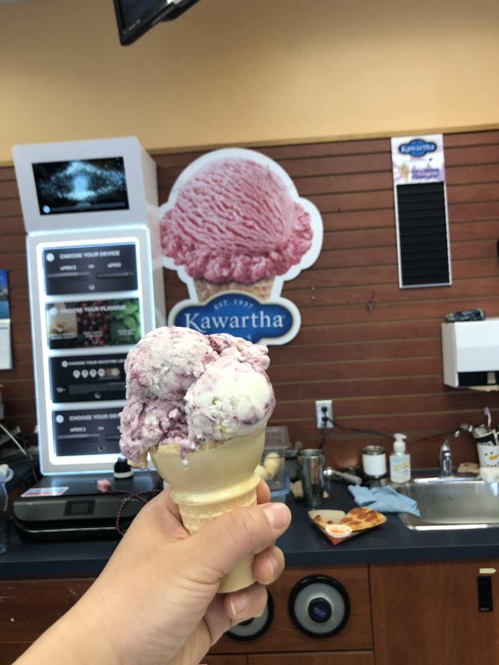 Ultramar Lindsay | 306 Kawartha Lakes County Rd 36, Lindsay, ON K9V 4R6, Canada | Phone: (705) 324-7786